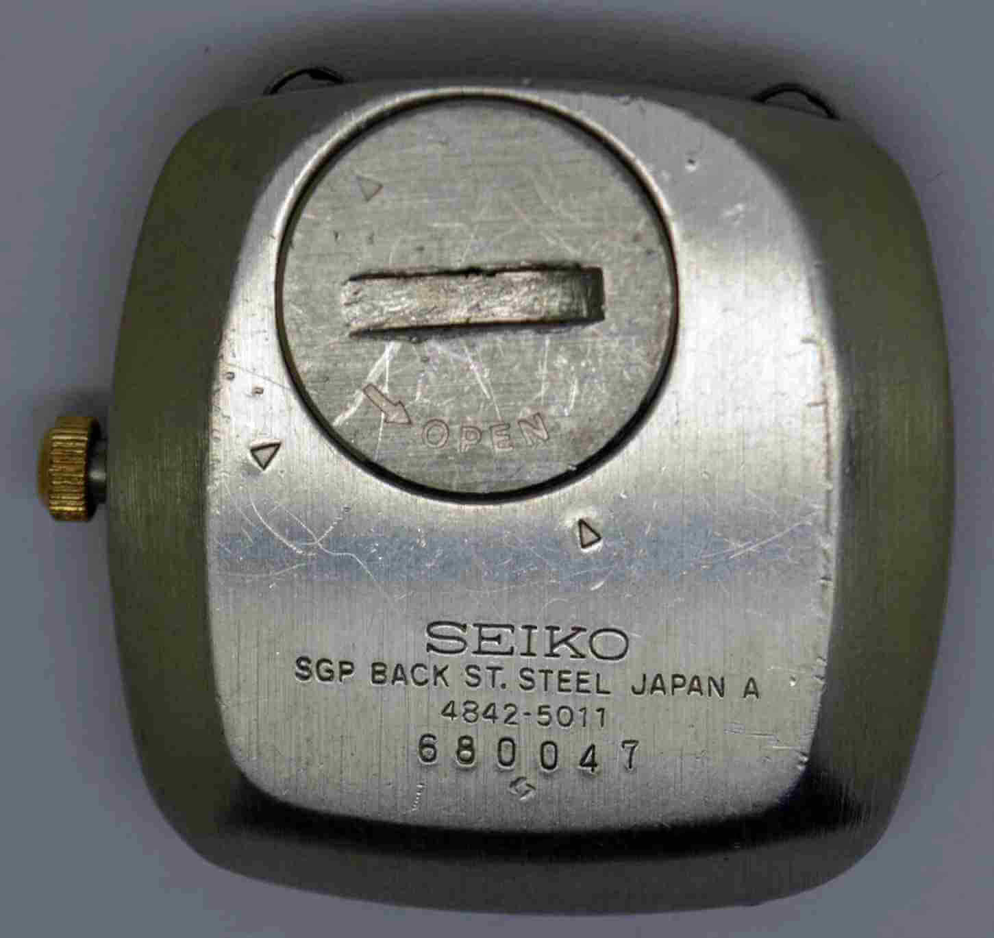 VTG SEIKO GRAND QUARTZ Movement & Case Back. Ref: 4842-5011. For Parts