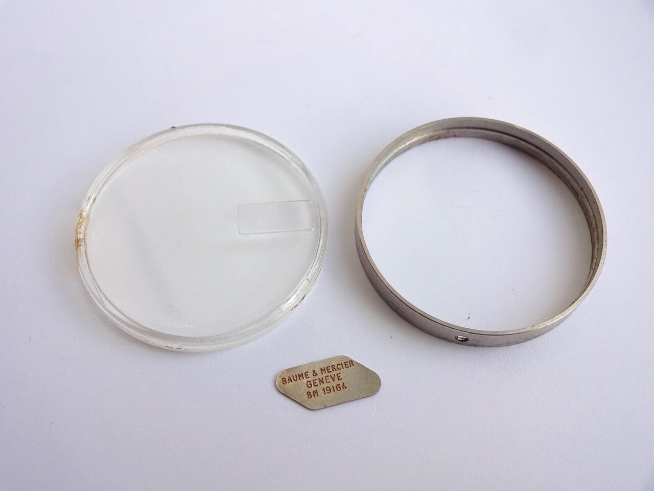Baume & Mercier BM19164 Ring Crystal Tag ESA9164 F300Hz Tuning Fork (ref 575D)