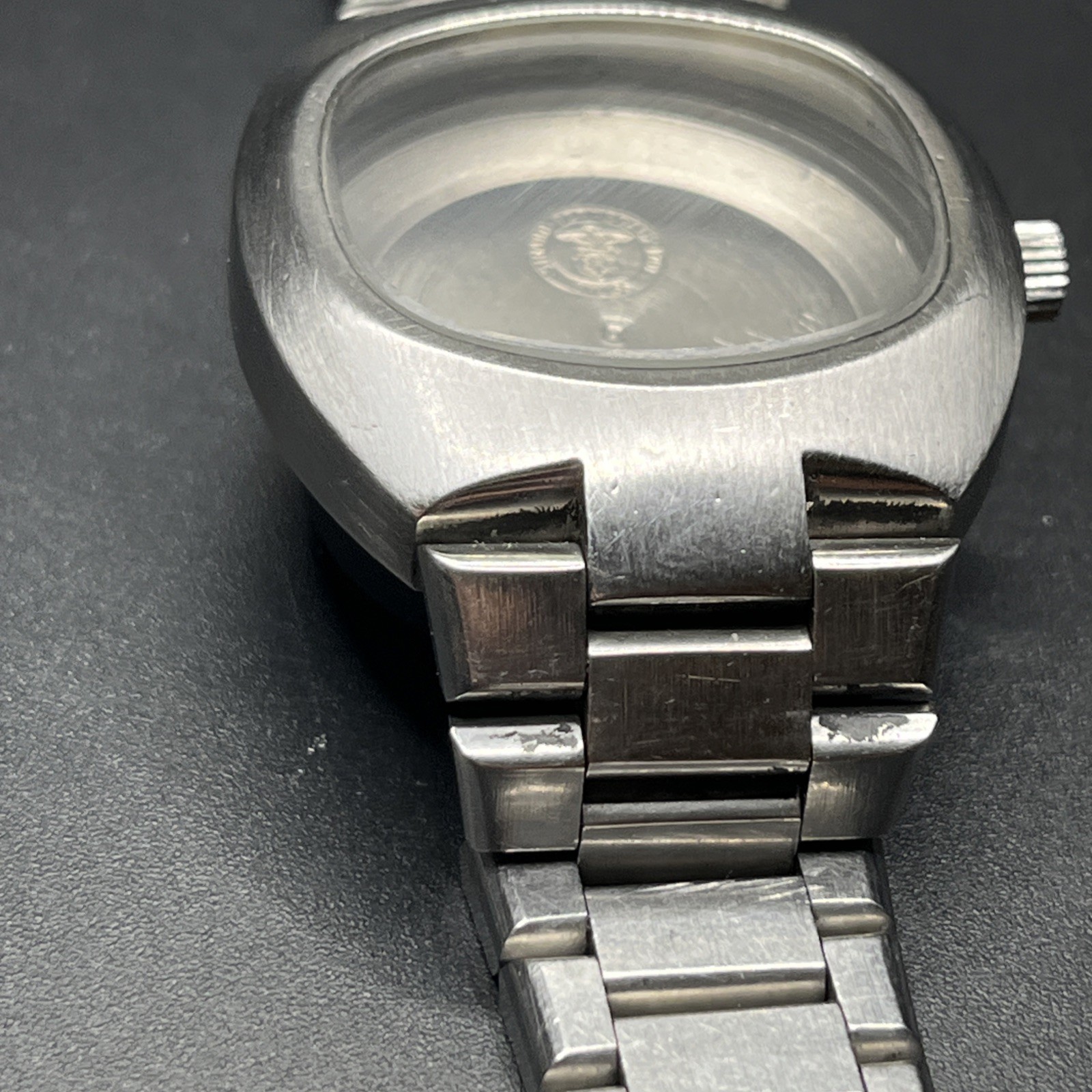 Girard Perregaux Gyromatic 9393HA Case (015)