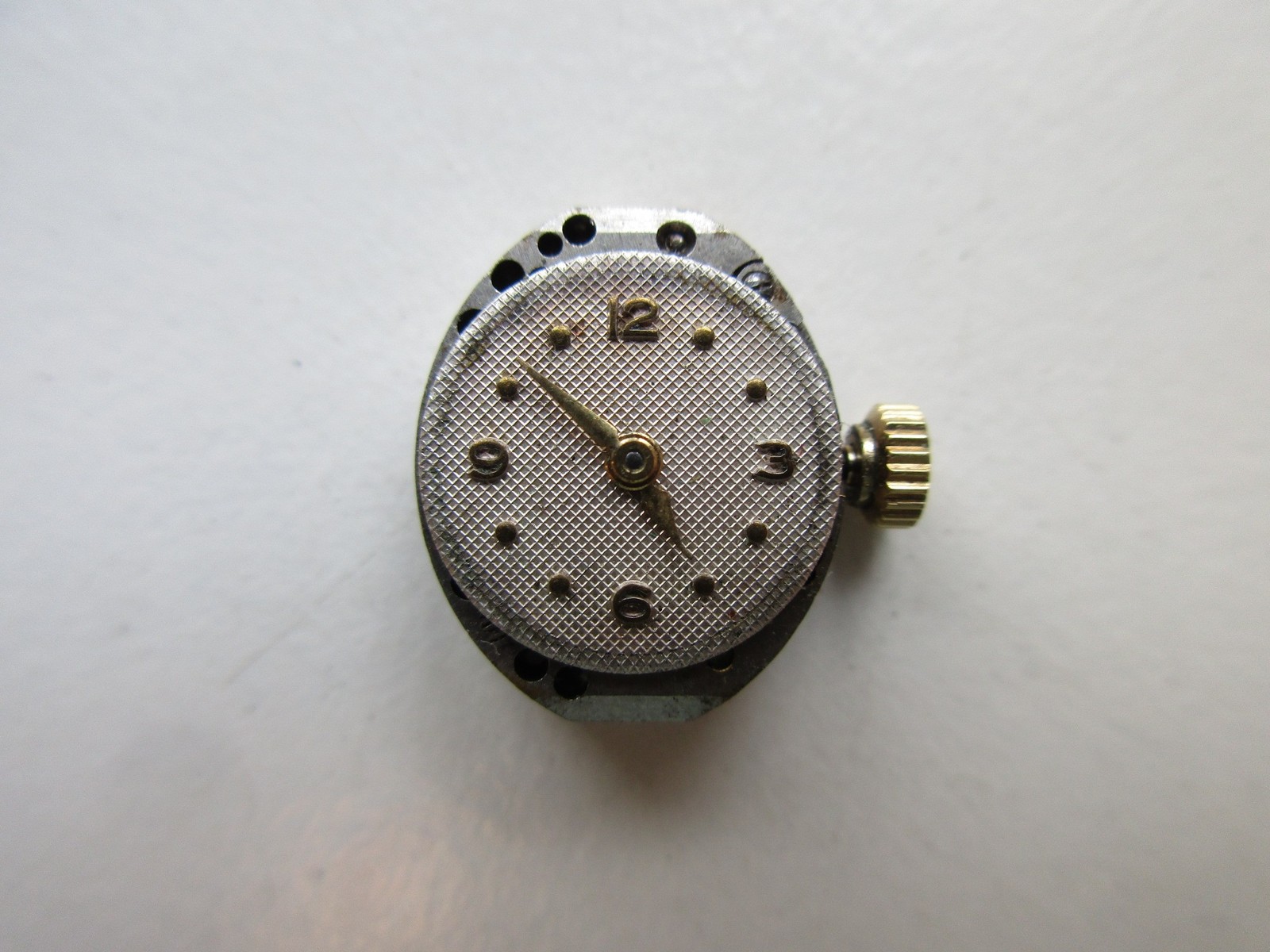AS A. Schild cal. 1012 Swiss watch movement – signed B&M – running