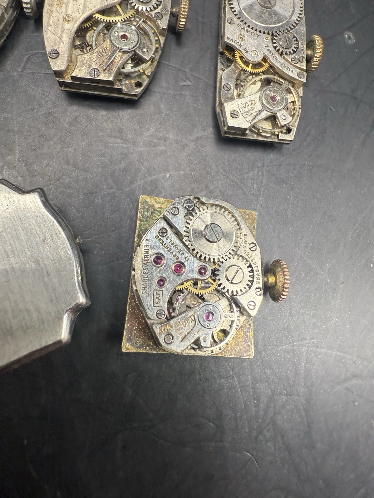 LOT of 16 Vintage Ladies Watch Movements & Dials Various Brands For Parts/Repair
