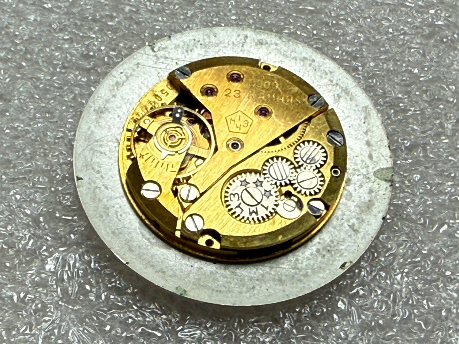 USSR POLJOT de LUXE movement 2209 caliber Gold Plated watch mechanism. FOR PARTS
