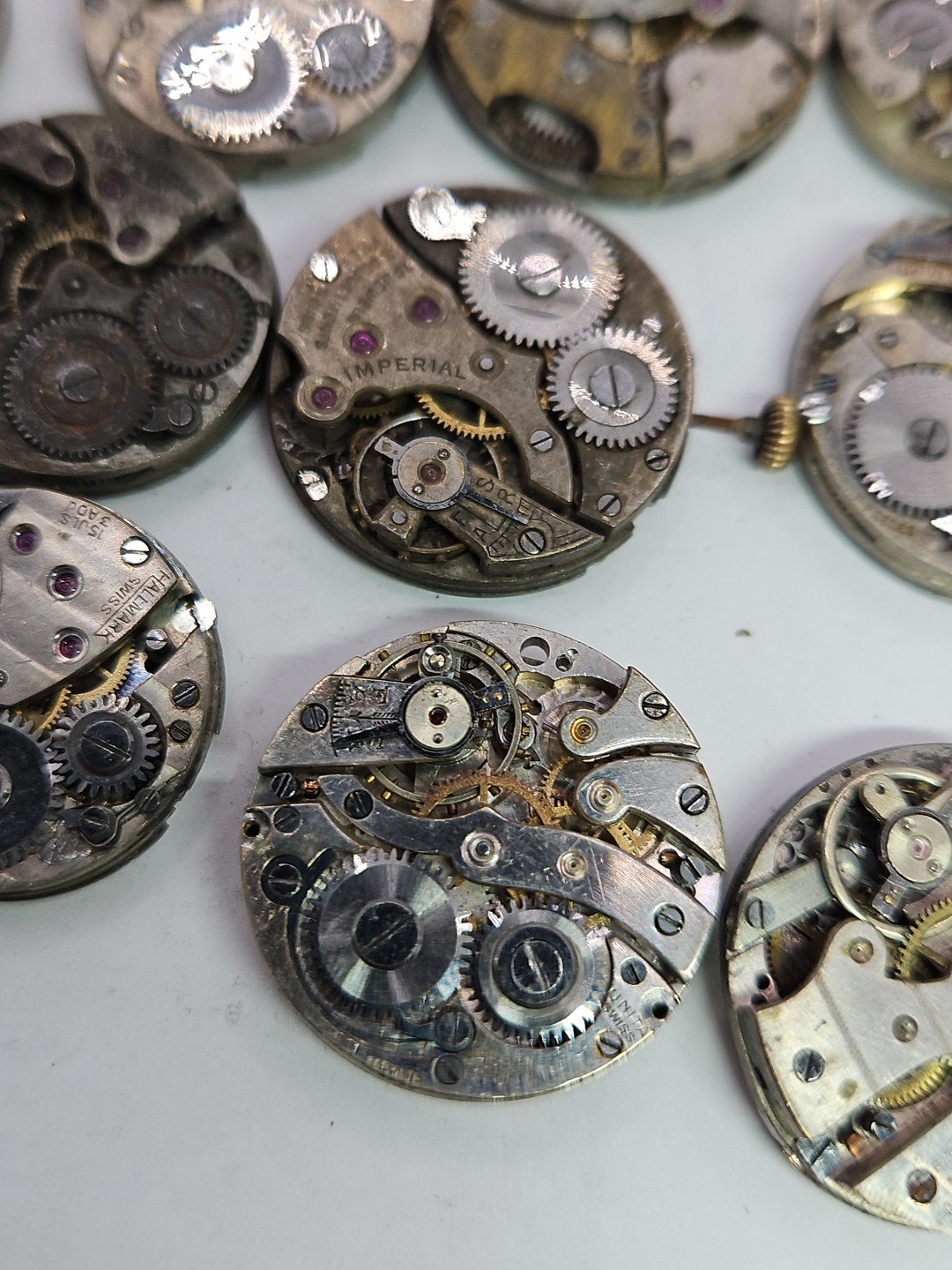 (16) Small Watch Movement Lot Parts/Repair/Crafts (M1)