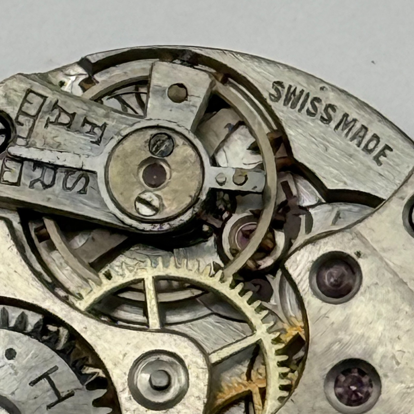 Herald Watch Movement Buser 15 Jewels 2 ADJ Swiss Vintage Parts Repair 23.2mm