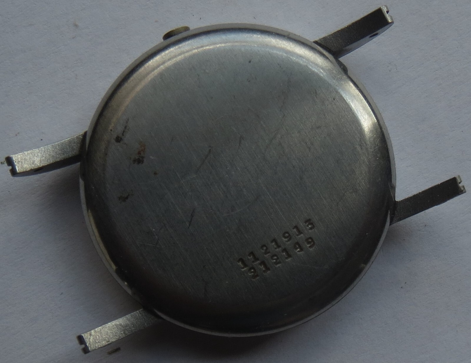 Universal Geneve chronograph mens wristwatch steel case 34,5 mm. in diameter