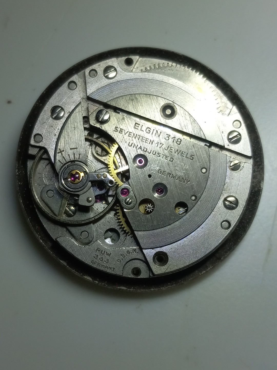 Elgin Sportsman Date Day Watch 318 Movement Germany Vintage Mens Wristwatch 363