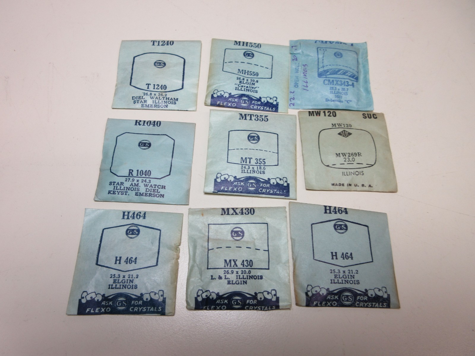 LOT OF G.S SUC MENS ILLINOIS WATCH CRYSTALS ASSORTED NEW OLD STOCK FLEXO #18