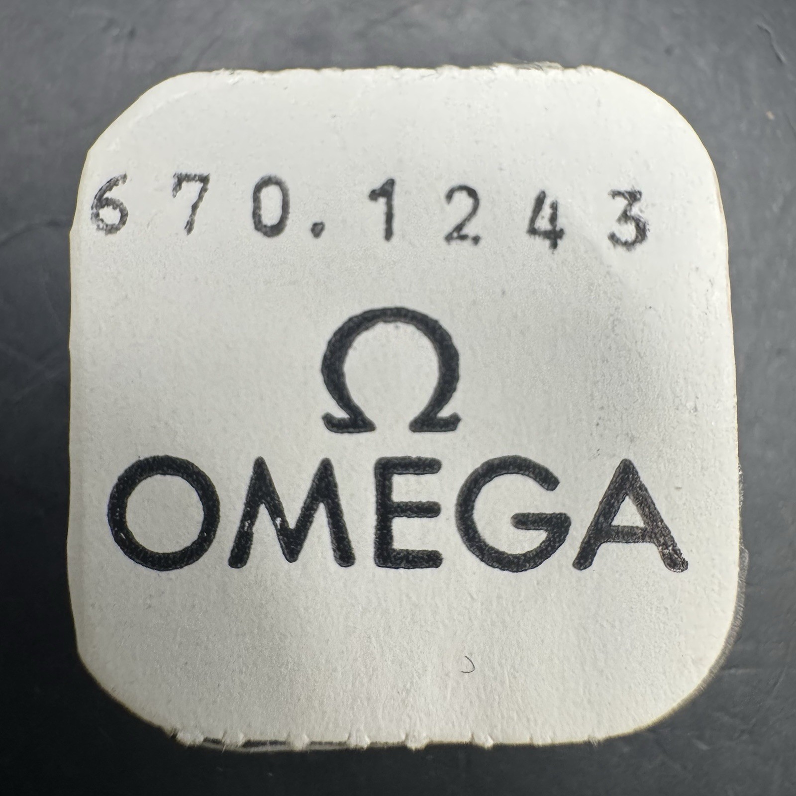 One New Genuine Omega 4th Fourth Wheel 670-1243 Cal. 670 Part #1243 NOS