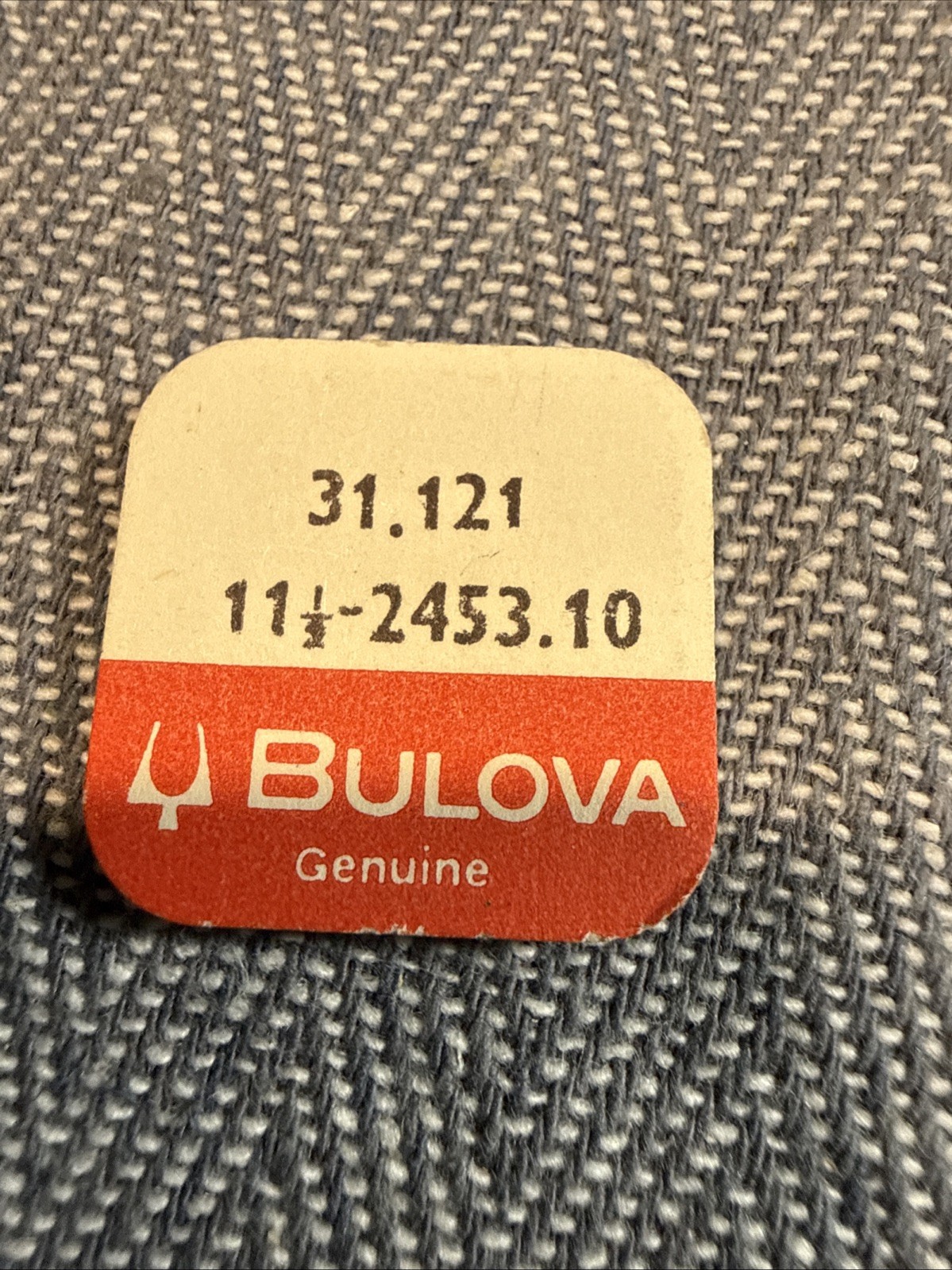 New Sealed Bulova Accutron 2453.10 Wristwatch #31.121