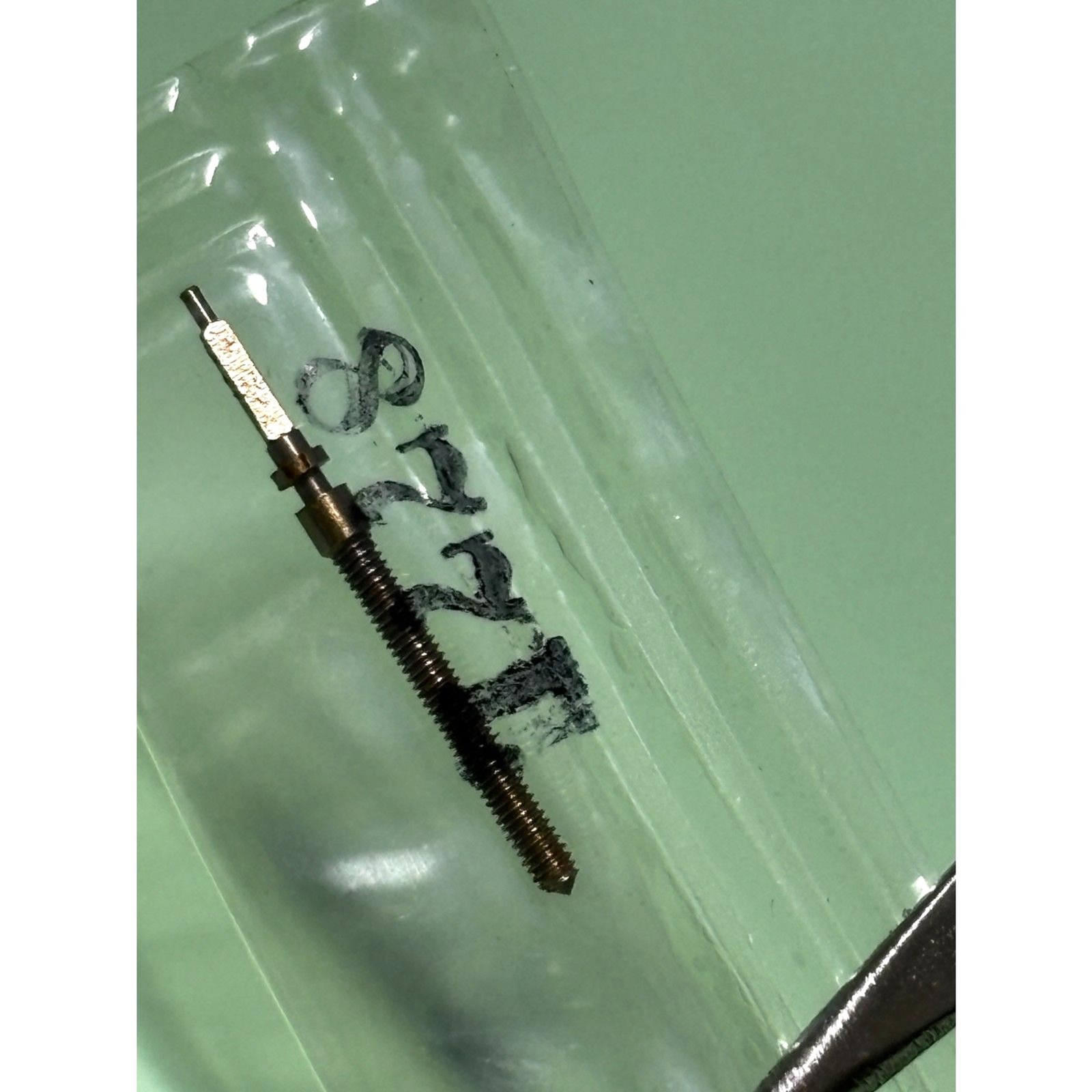 NOS Valjoux cal. 22, 71, 84 Marshall #877L stem for vintage men’s watch, NOS