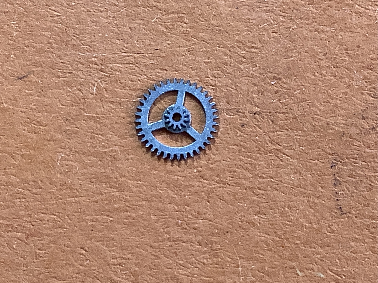 CLASSIC WATCH PARTS. . WOSTOK 2409/2409A/2414 Minute Wheel