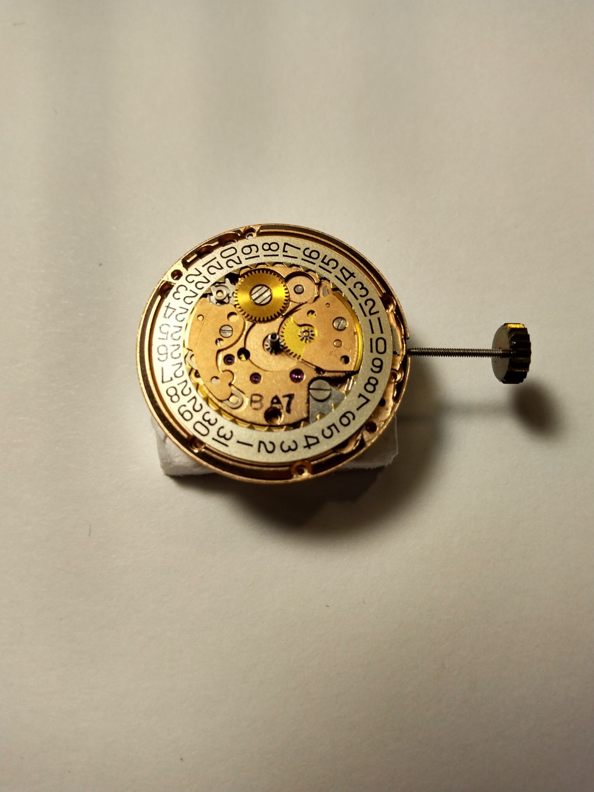 OMEGA WATCH PART CALIBER 1481 COMPLETE MOVEMENT WORKING