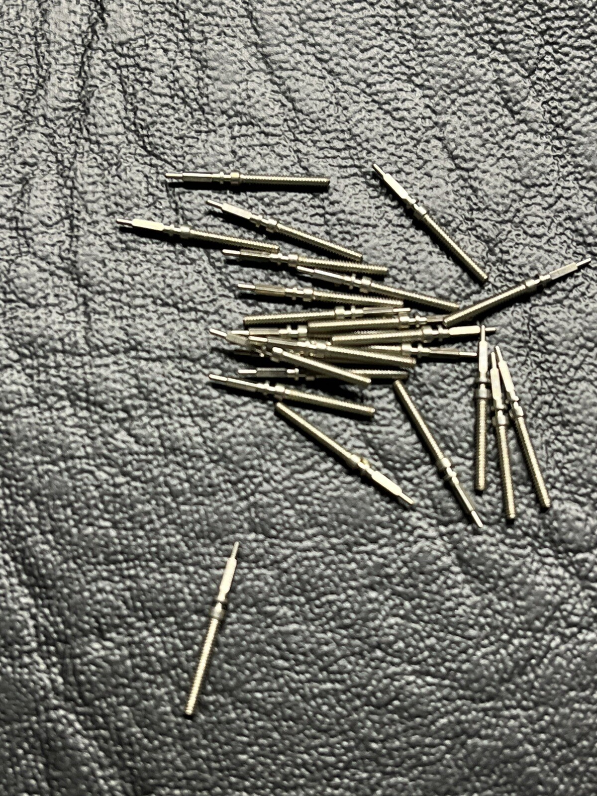cortebert wrist watch part stem cal 686