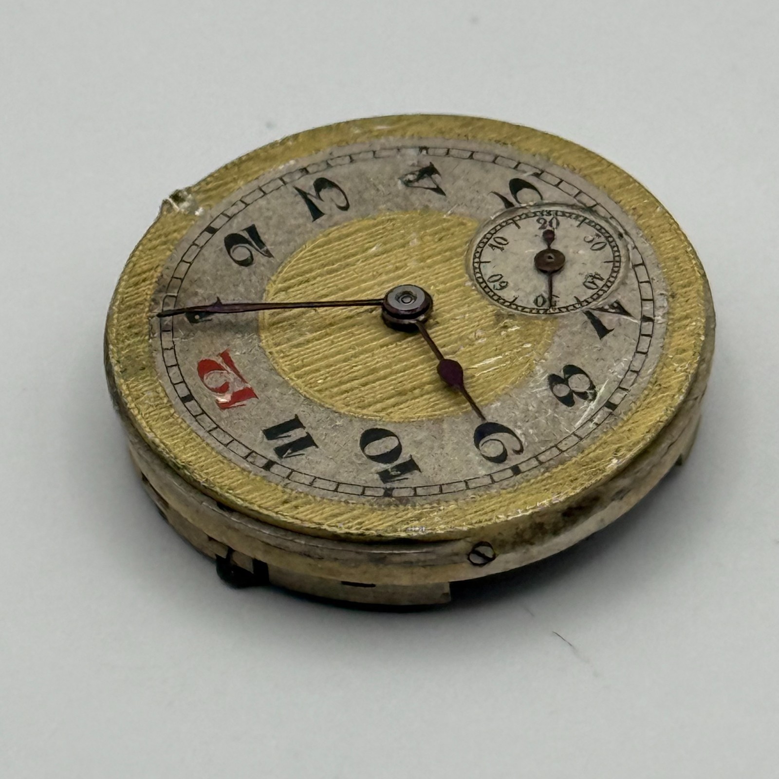 Dreadnought Watch Movement 15 Jewels Sub Seconds Manual Wind Vintage Parts 24.7m