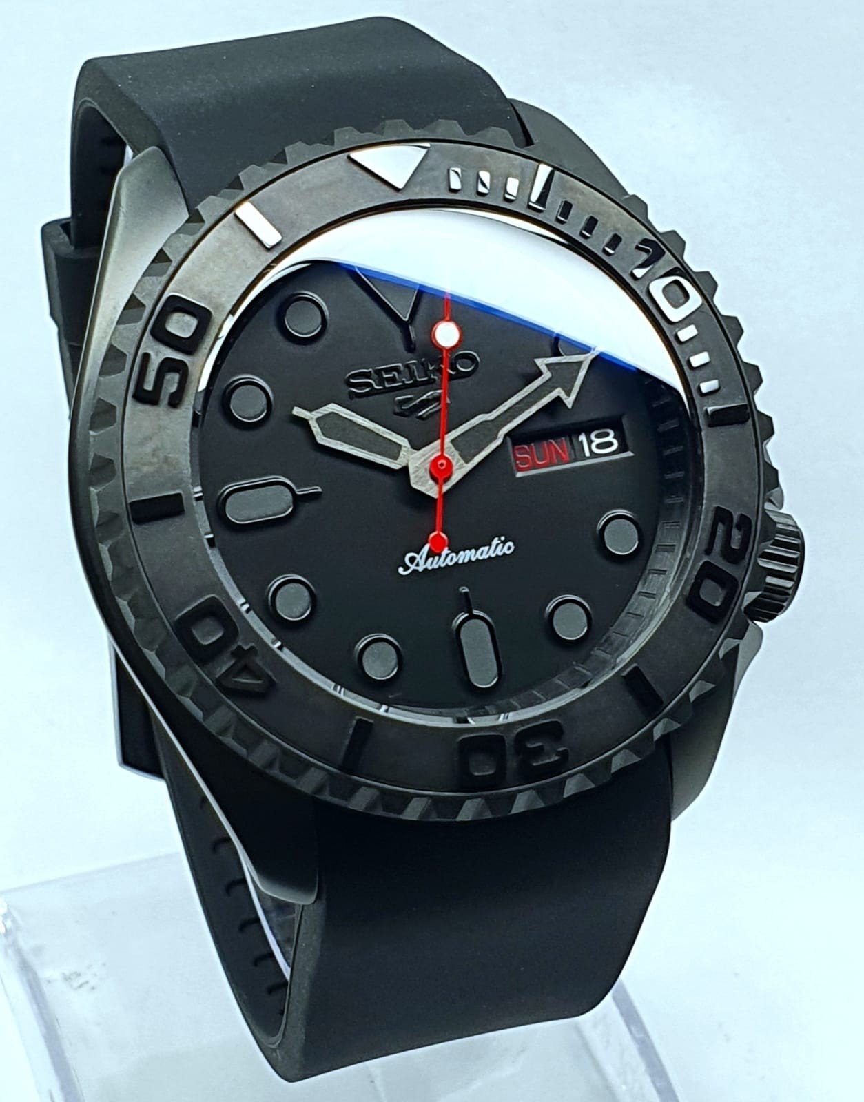 SKX007 Stealth Seiko Automatic Divers Watch