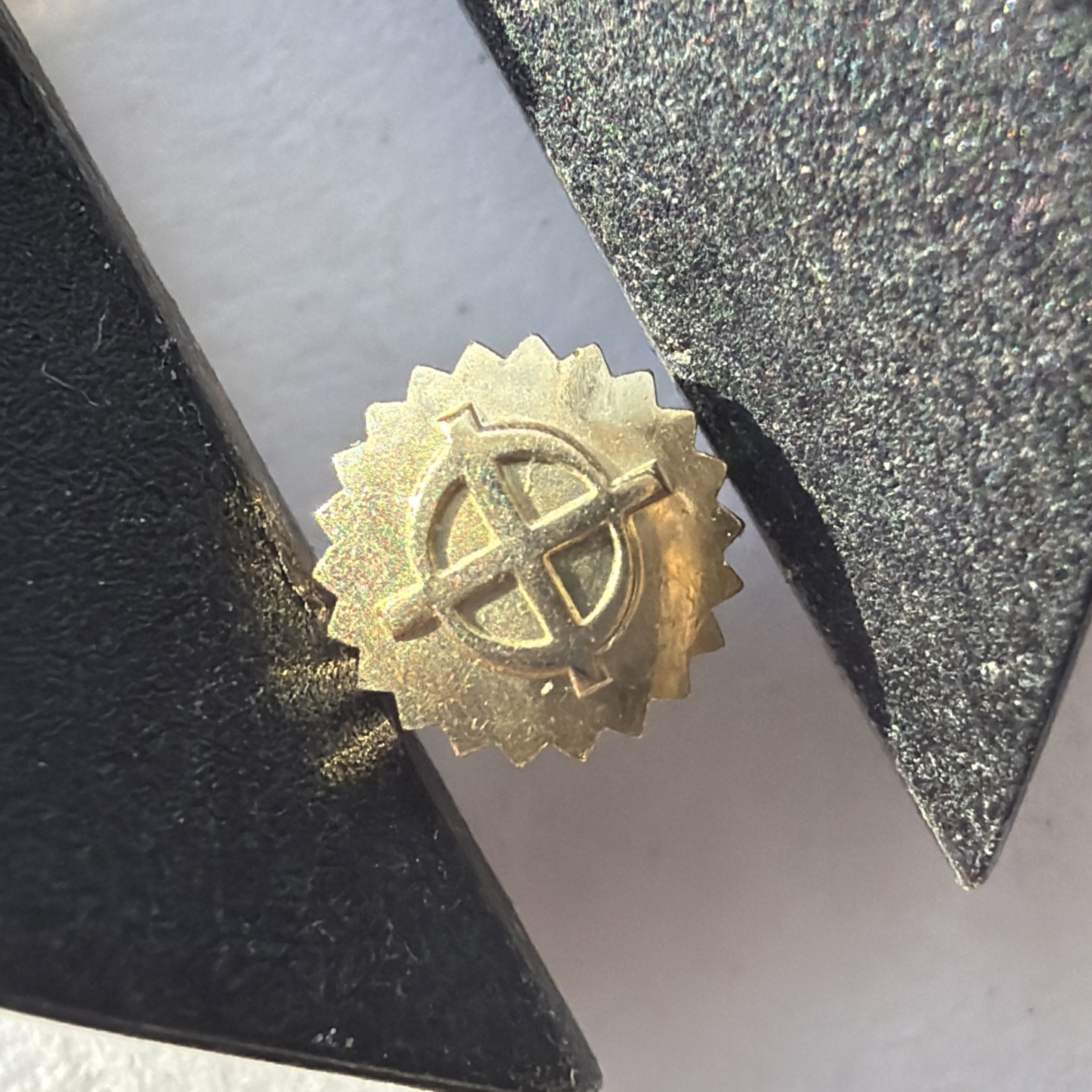 AV50 VTG GoldTone Replacement Zodiac 4.0mm Watch Crown Sold As Is Condition**