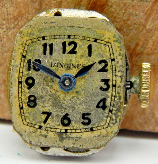 Vintage ladies 17 jewel Longines 411 wrist watch movement with dial and hands