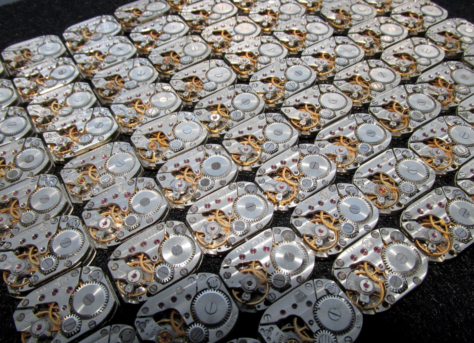 Lot 55 ladies watch movements LUCH Geneve Waves Anglage 14×18 mm. Steampunk Art