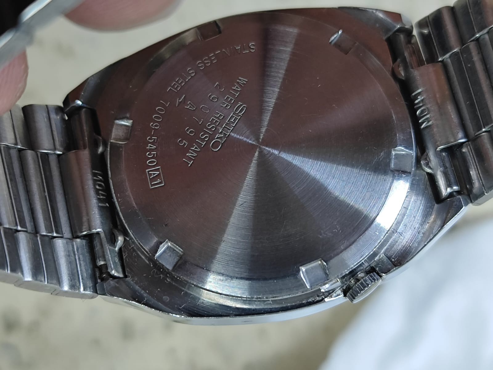 1982s – Seiko NOS Rare Vintage Seiko 5 Automatic 7009-5450 Silver Dial Working
