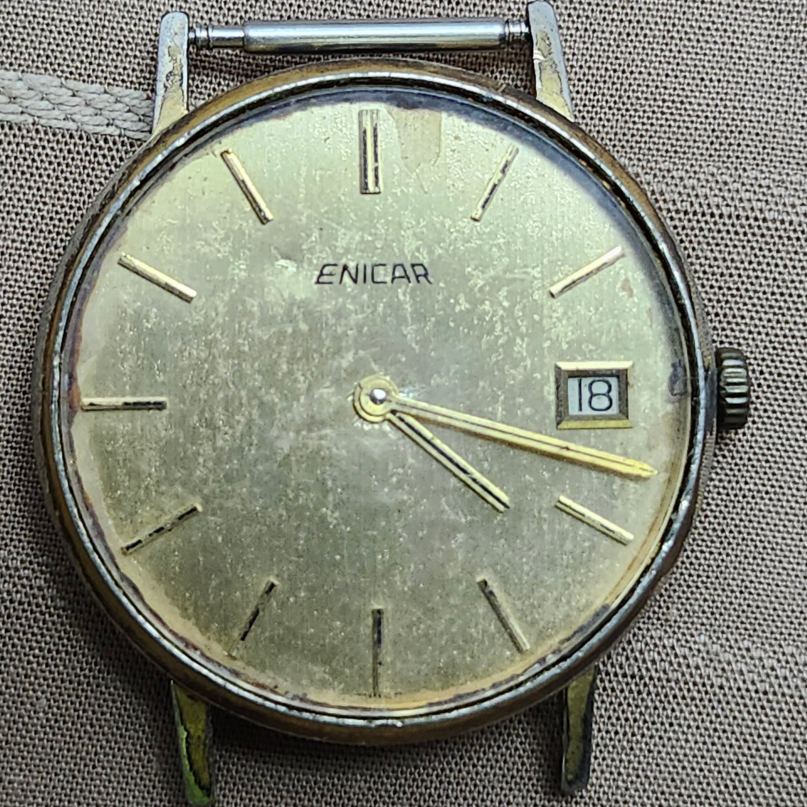Enicar 112-22-23 Manual Wind Date Swiss Watch AR 1121 Movement – RUNNING