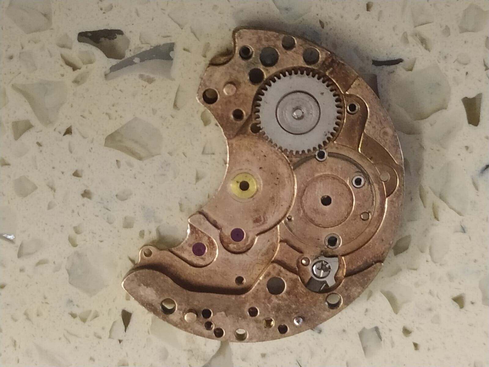 Omega 865/920 Chronostop part 1002 TRAIN WHEEL BRIDGE USED