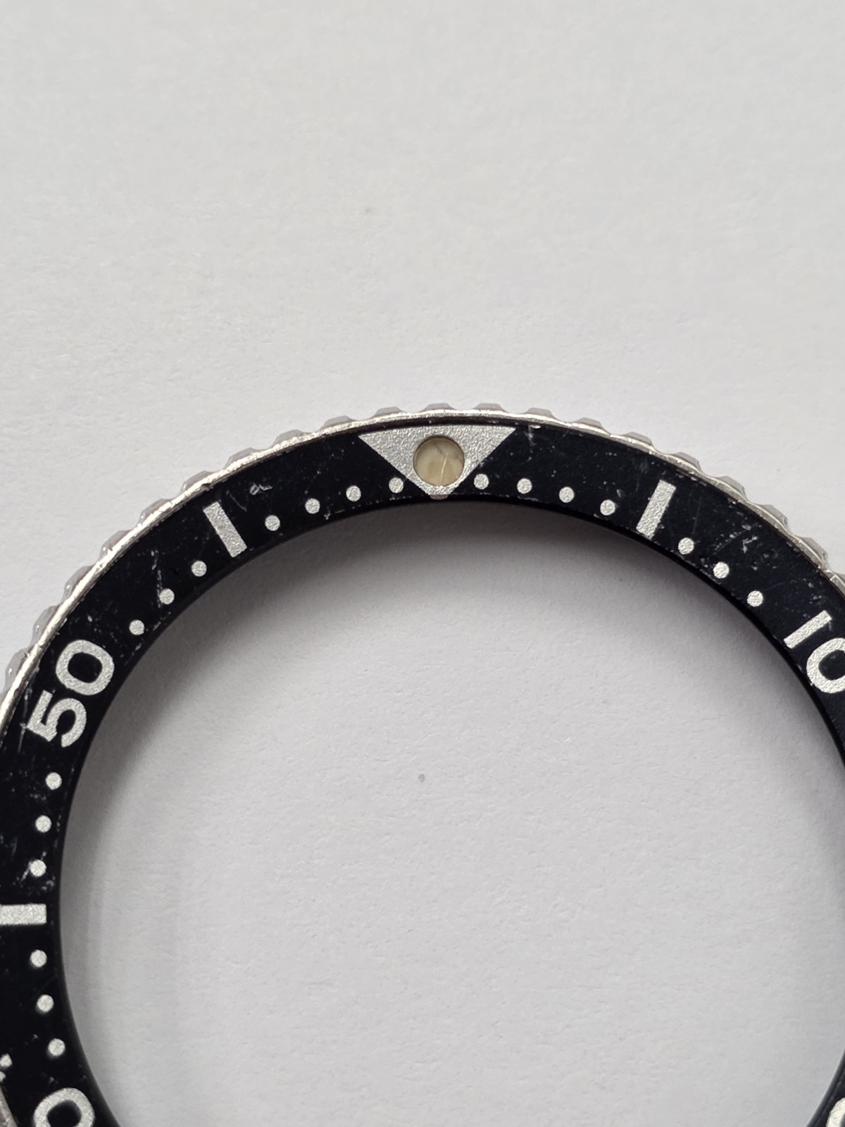 SEIKO VINTAGE DIVER TURTLE 6306 WATCH BEZEL COMPLETE (GOOD & 100% ORIGINAL)