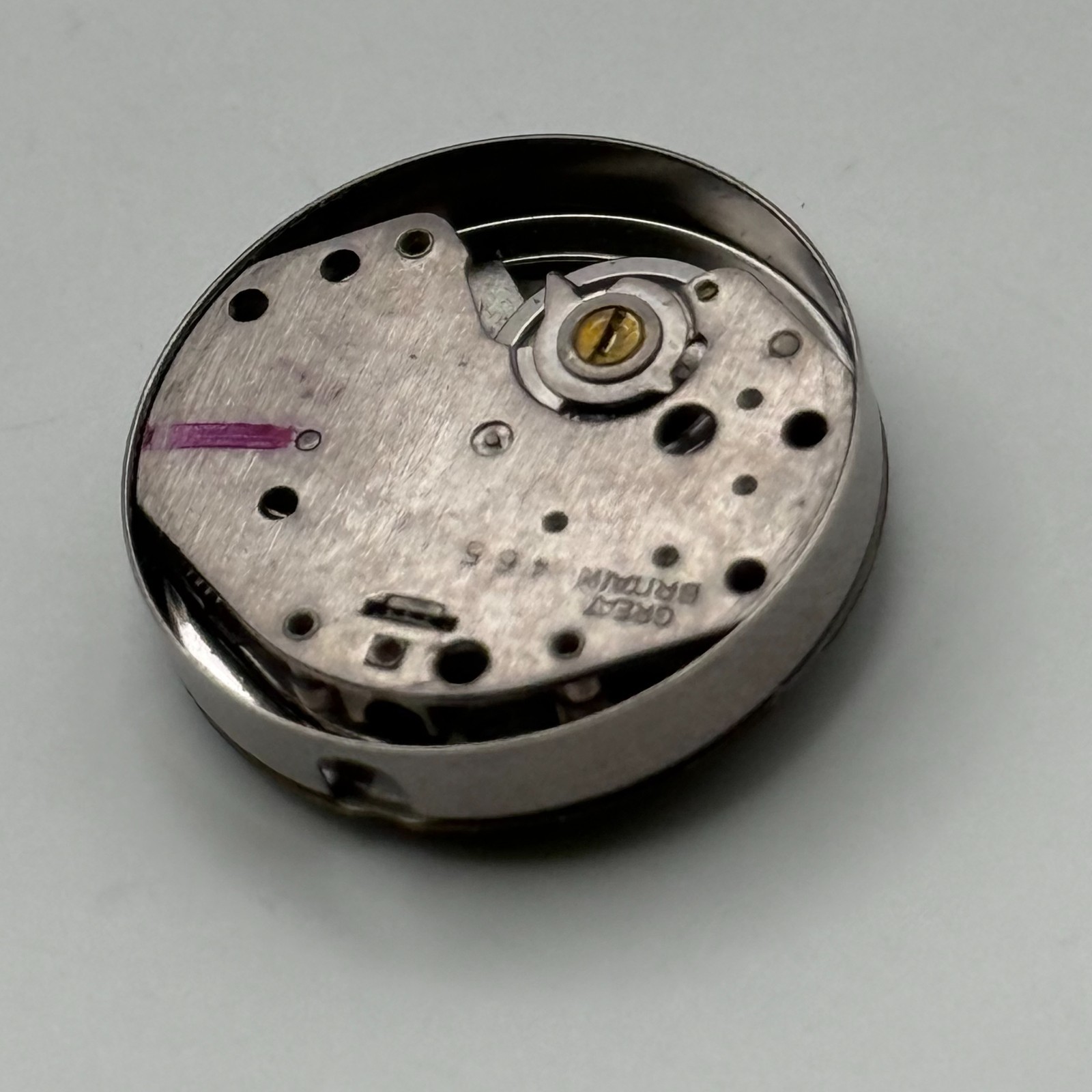 Timex 465 Watch Movement Great Britain Brown Dial Vintage Parts Repair 15.1mm