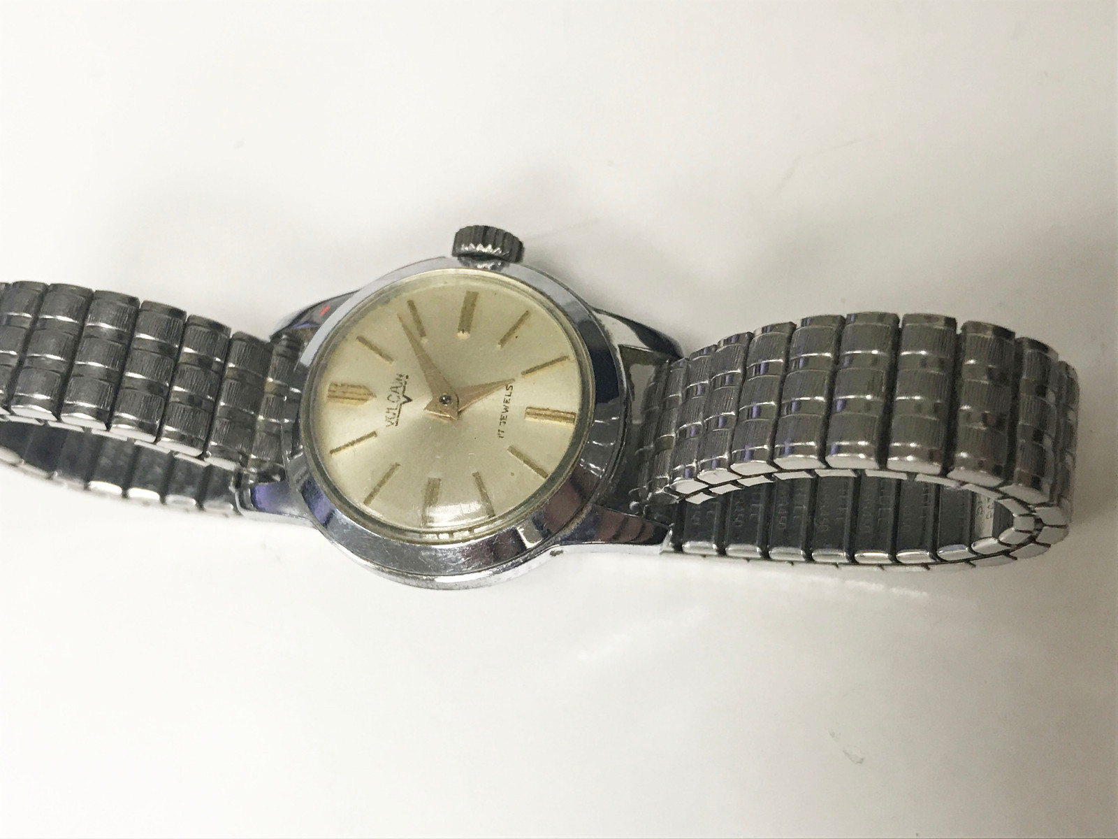 Vulcain 17 Jewel Silver White Dial Silver Stretch Expandable Band Watch