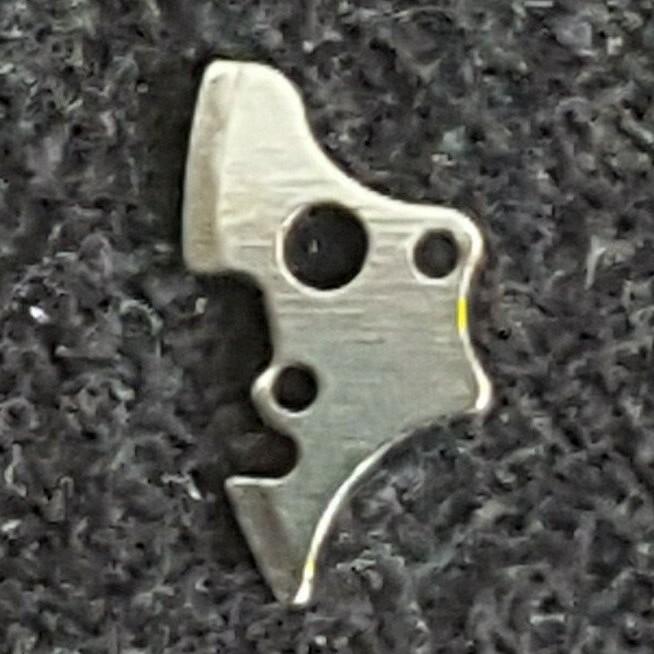 Omega Caliber 1128 Part Number 2595 (Date Jumper Maintaining Plate)