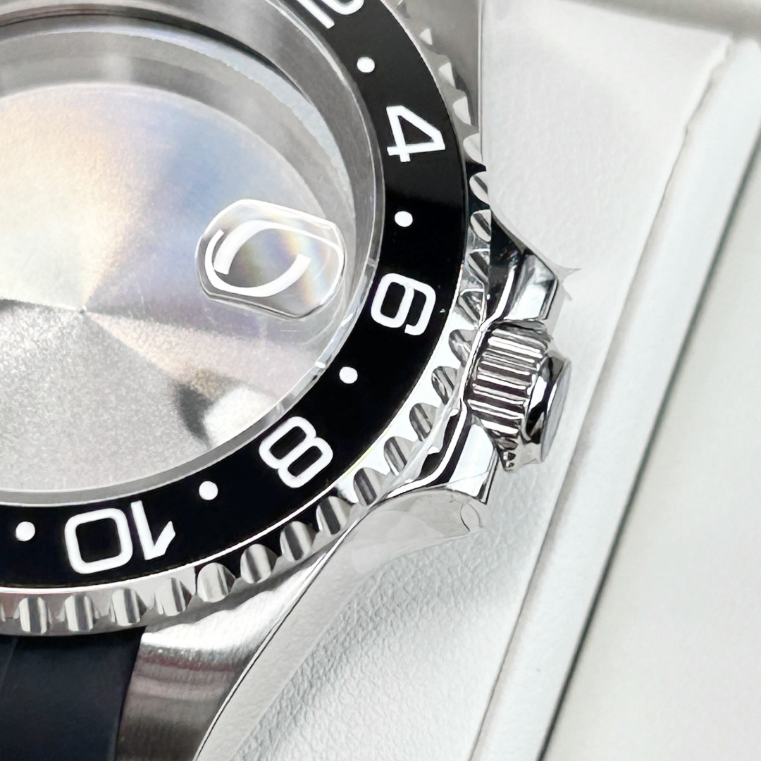 Silver 200M Waterproof 40mm Dive Watch Case for NH35A NH34 120 Clicks Sapphire