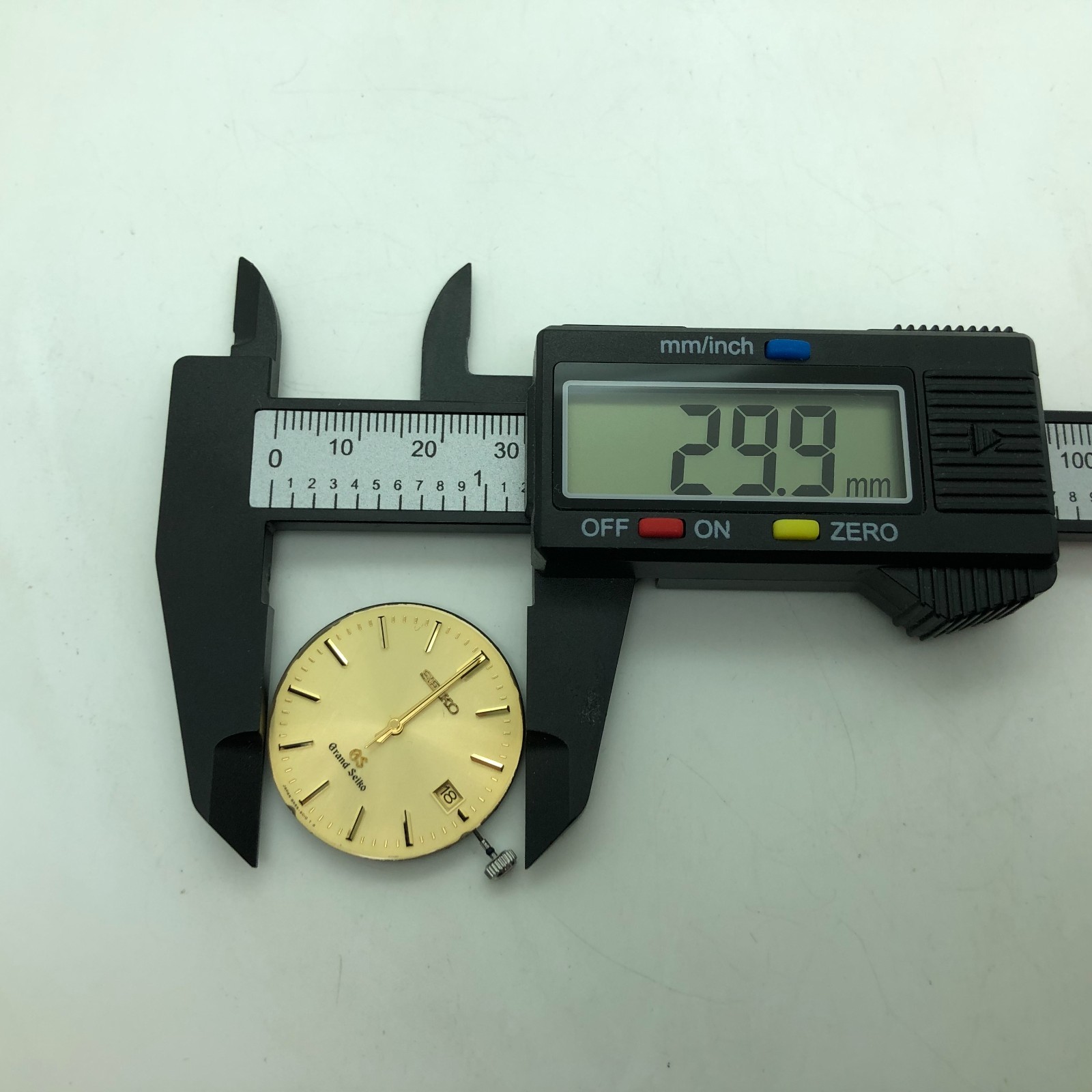 [w2257] GRAND SEIKO Movement 8N65-9010 GS Quartz W/parts EX