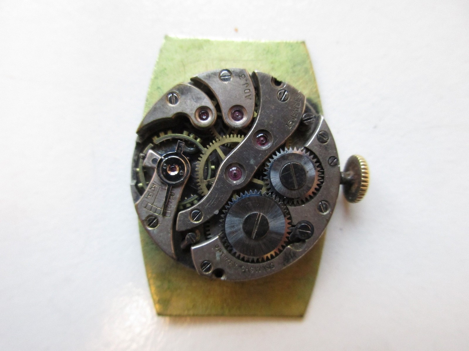 Optima Watch co Swiss 3 adj. vintage watch movement – running