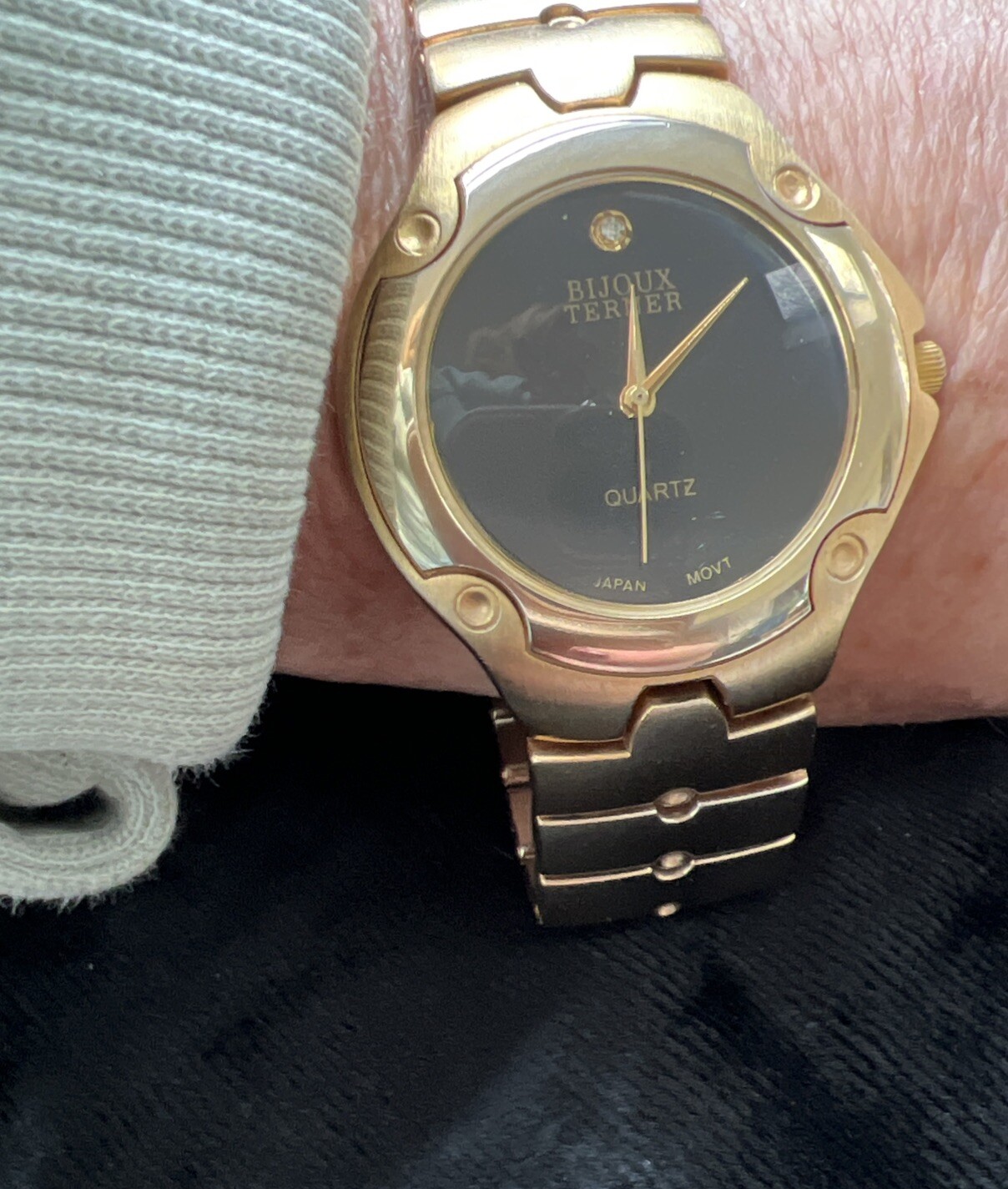 Vintage Bijoux Terner Mens Museum Watch Japan Movement Stainless Black face dial