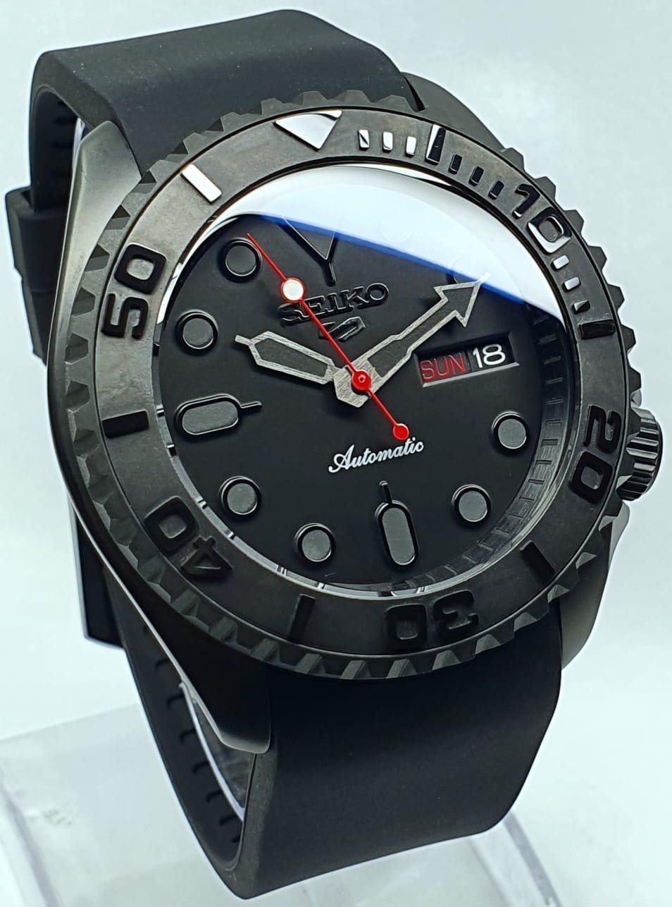 SKX007 Stealth Seiko Automatic Divers Watch