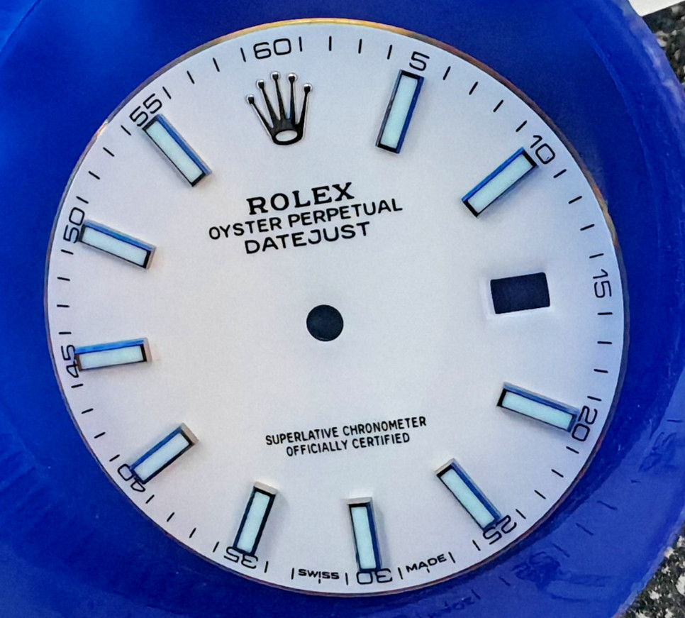 Rolex 126300, 126334 White stick markers dial pre-owned authentic 41mm