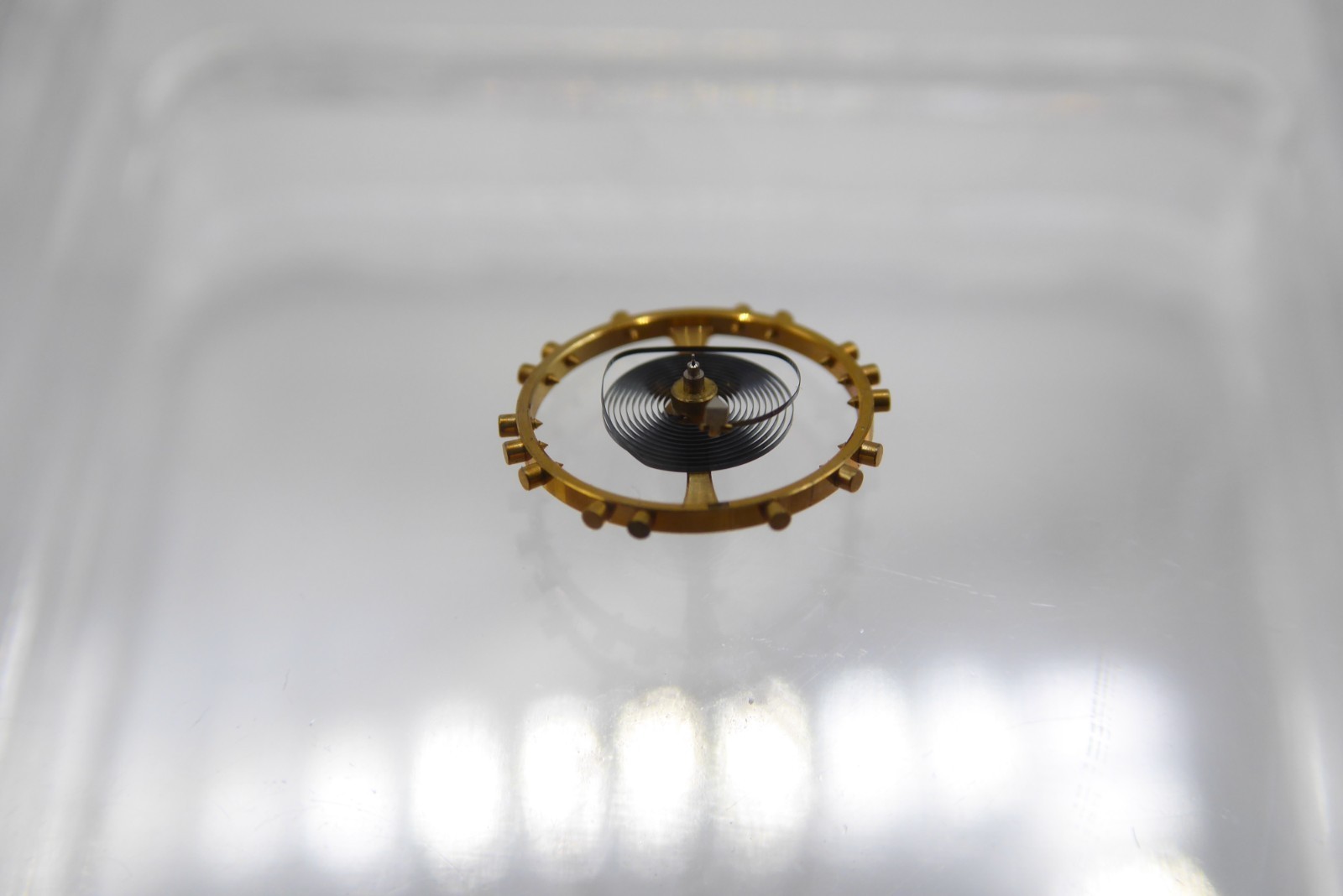 Movado vintage balance wheel cal. 105,107