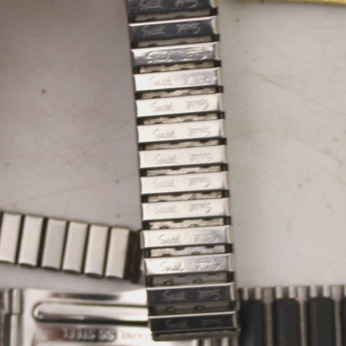 Quantity of Mixed Type Watchmakers Spare Straps, Various Lug Widths