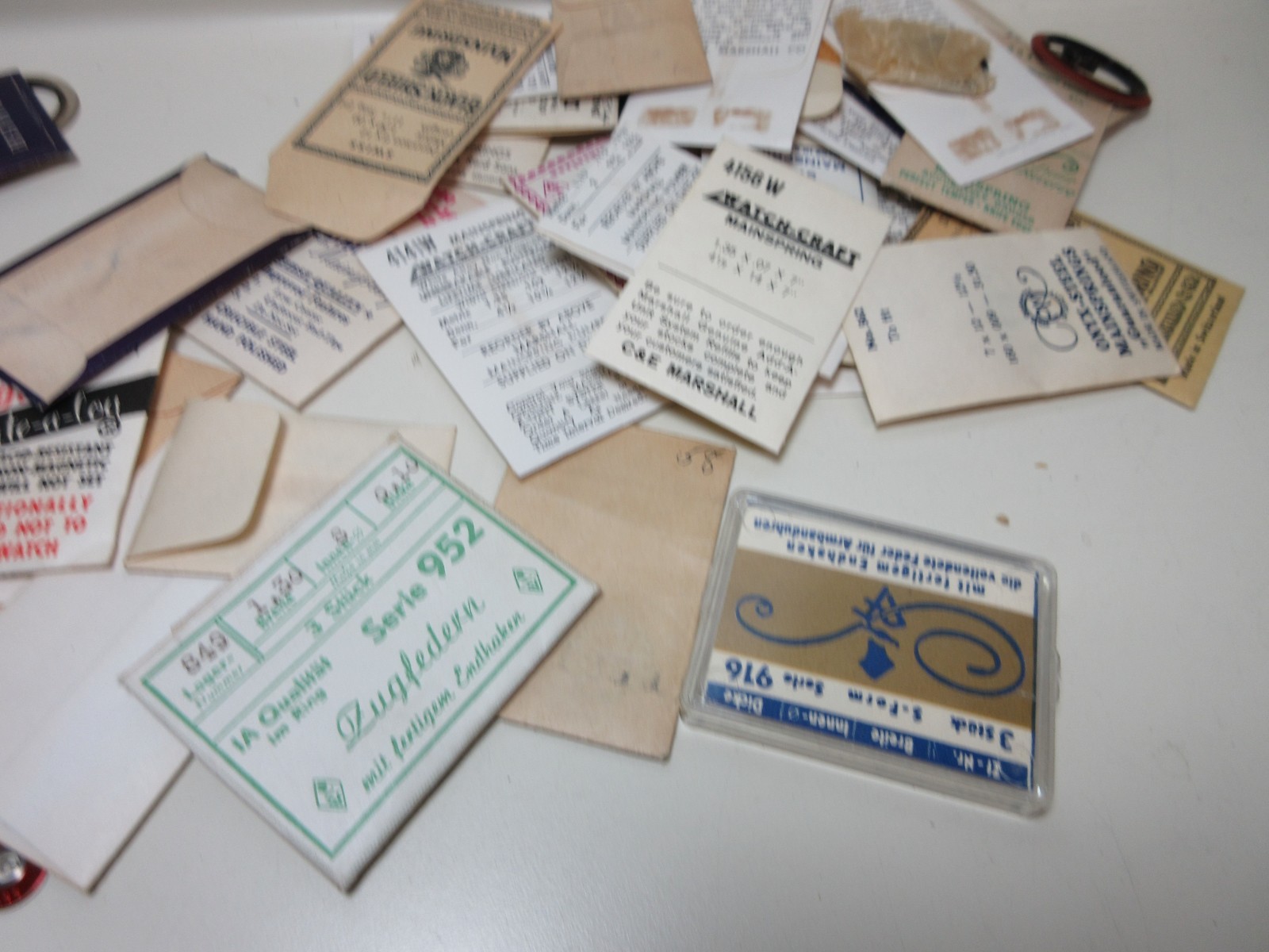 VINTAGE LOT OF 75 WATCH MAIN SPRINGS WATCHMAKER REPLACEMENT PARTS # 2