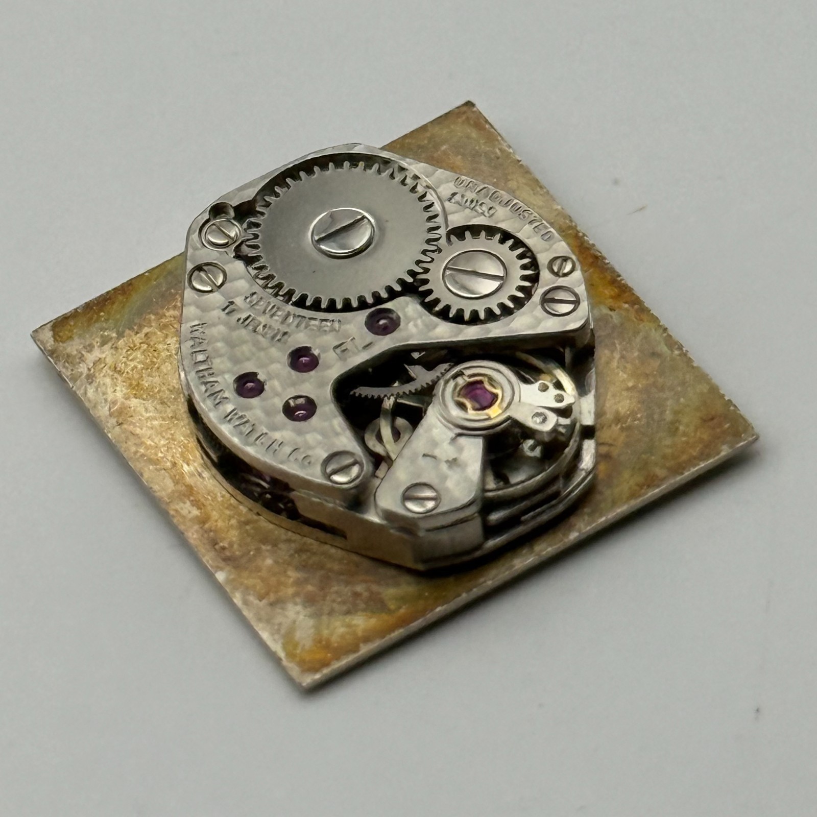 FHF 69-21 Watch Movement Waltham 17 Jewels Swiss Ladies Parts Repair 15.3mm