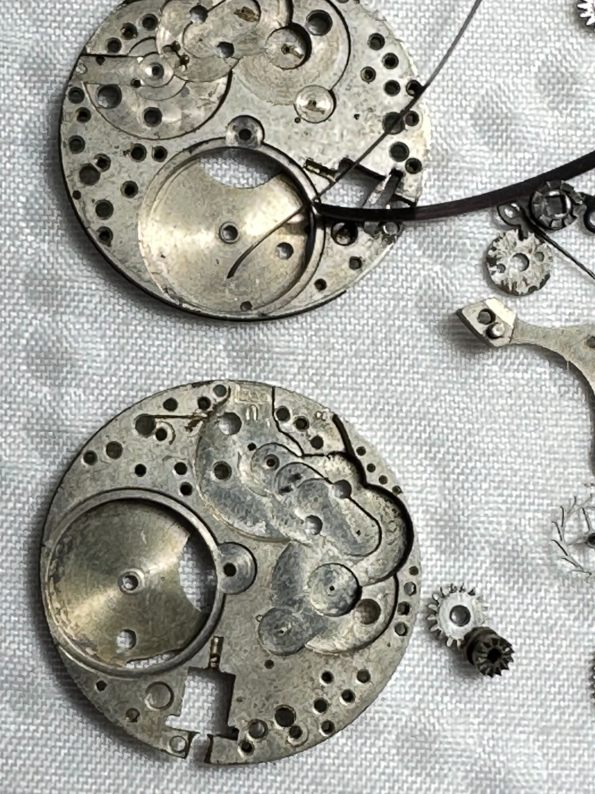 Vintage Watch Random Parts Steampunk Craft Assemblage Art Lot NOT WORKING 22-10