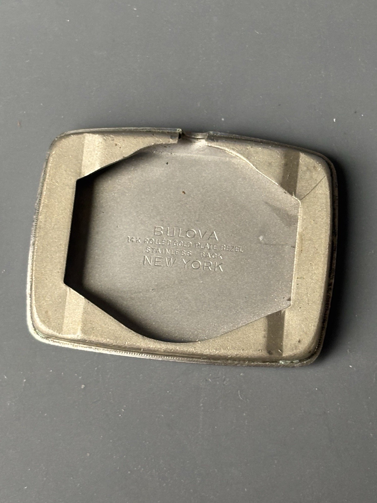 Vintage Bulova Manual Wind 17J 8AE Watch – Needs Crystal