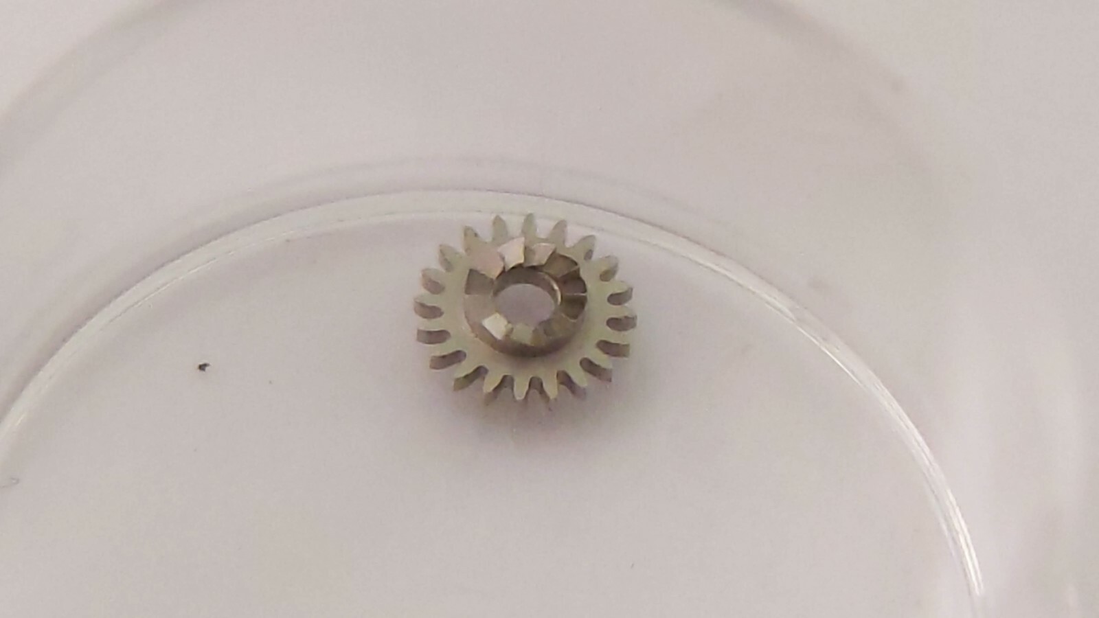 Lecoultre K866 410 WINDING PINION great condition, pre-owned for watch repair