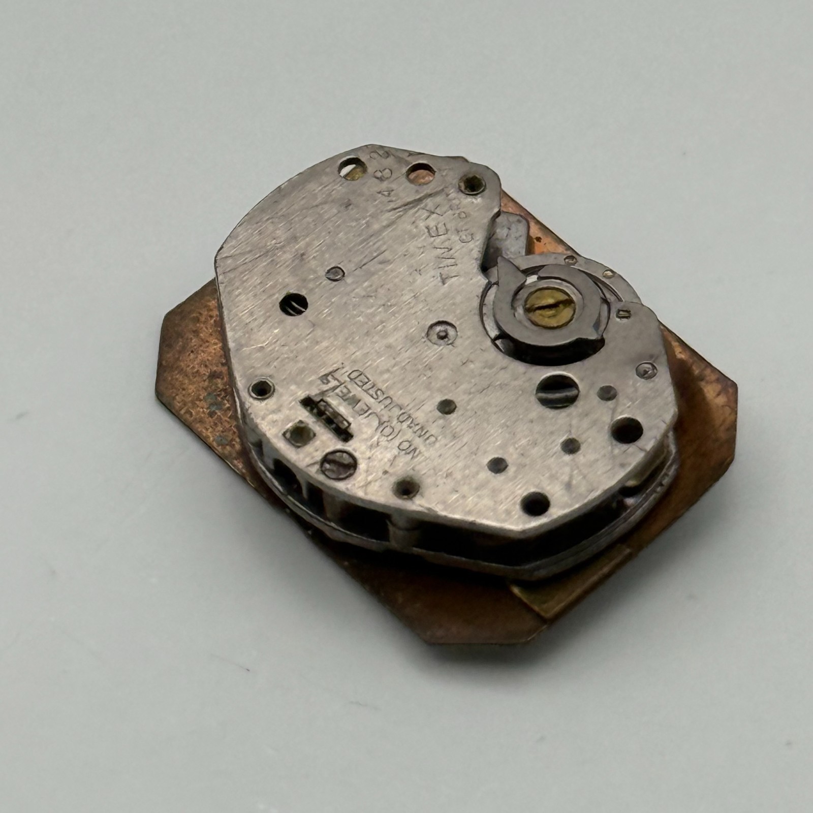 Timex 482 Watch Movement Great Britain 0 Jewel Manual Wind Parts Repair 18.1mm