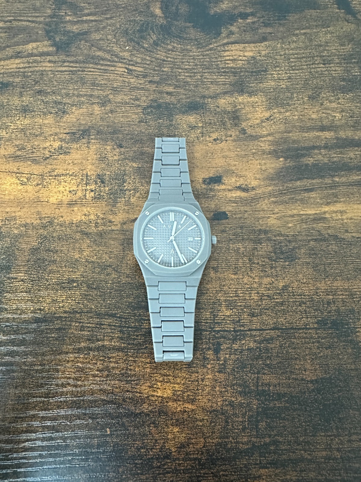 AURA Polycarbonate Grey Quartz Watch 40mm Matte Octagonal Bezel