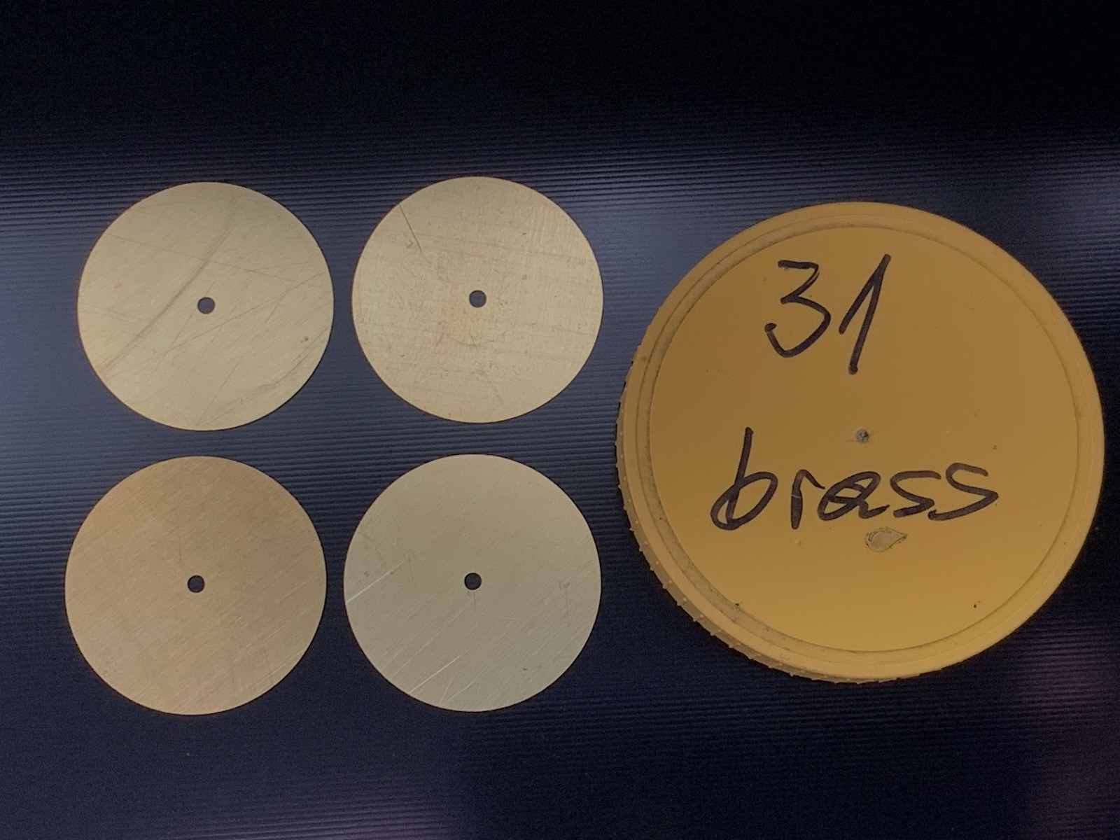 Blank dials / watch dials – brass Ø 31 mm / 0,5 mm .