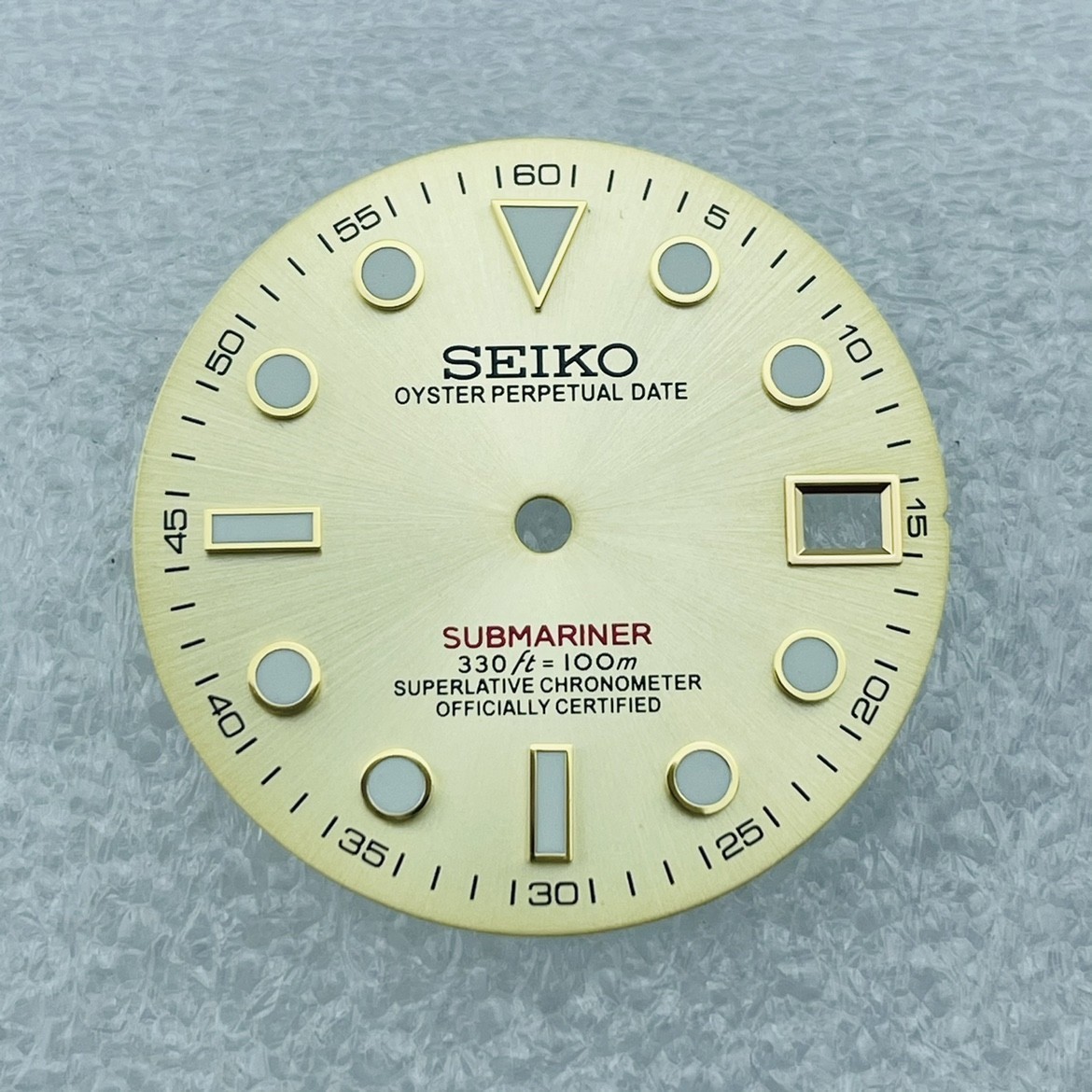 28.5mm Green Luminous Watch Dial Date Fit NH35 NH36 Movement