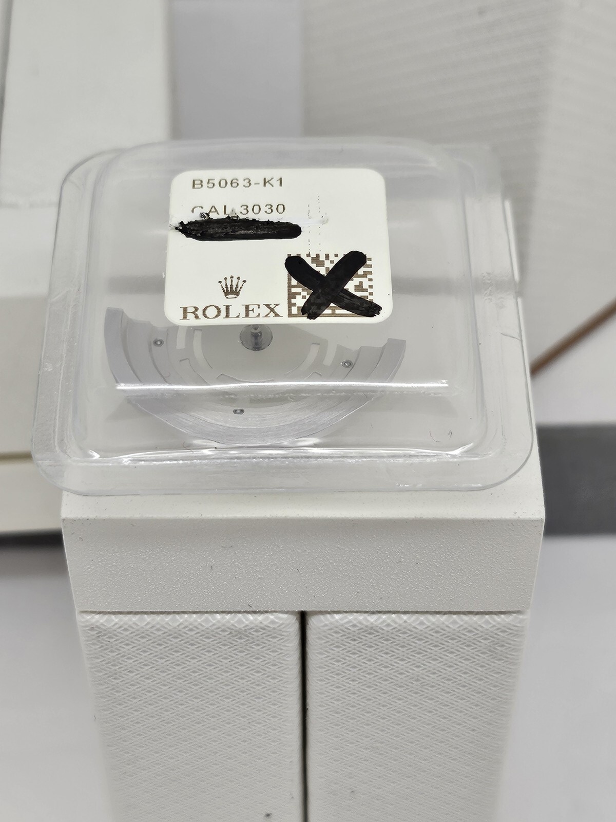 Rolex Oscilating weight , Caliber 3030- 5063 , New old Stock