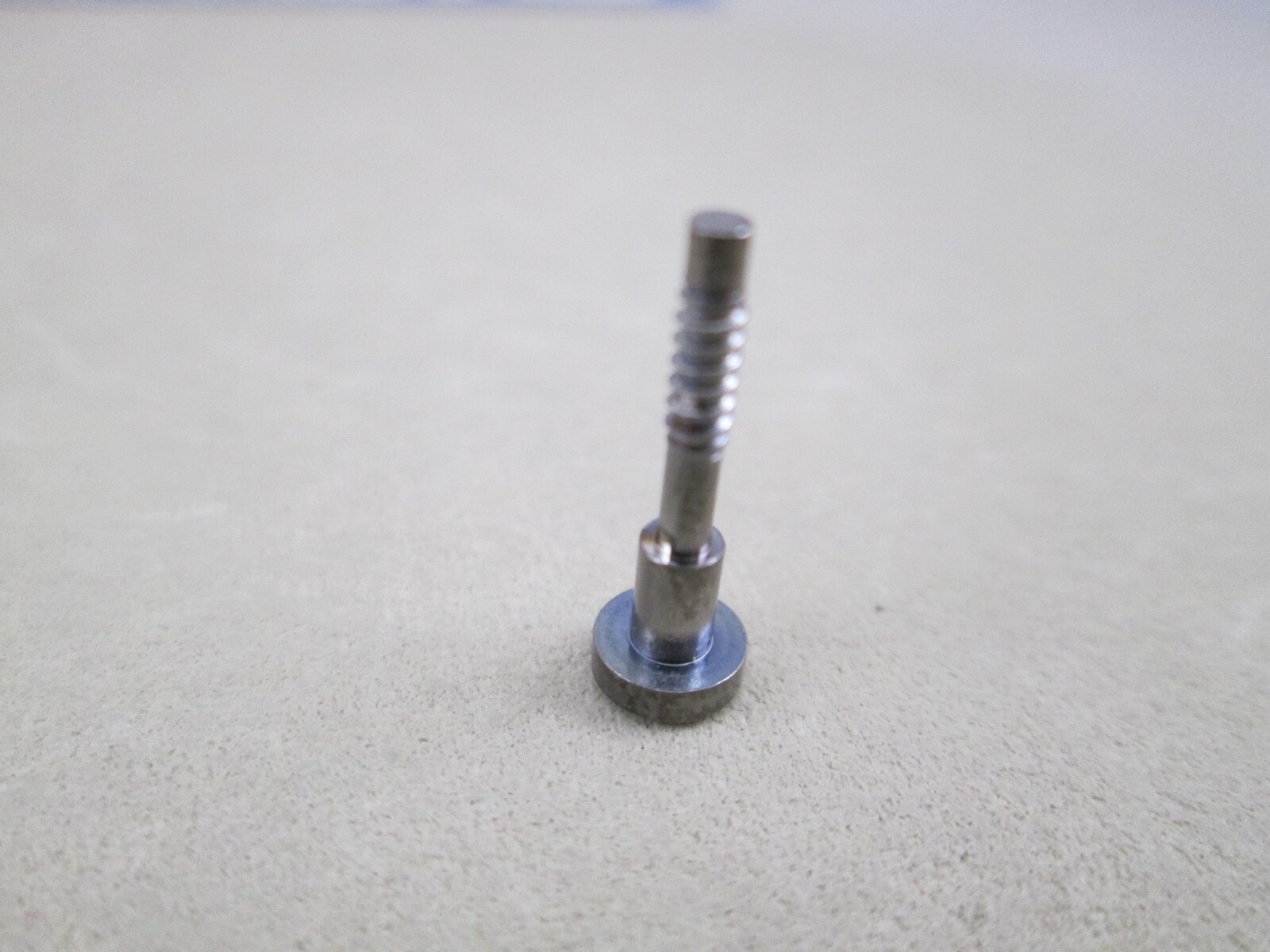 Genuine G-Shock Mudmaster GGB100 GG-B100 GGB100BA GGB100BTN GGB100Y band screw
