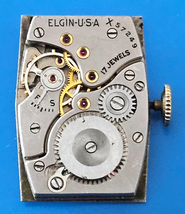 LORD ELGIN 537 17J Watch Movement (REMOVED FROM GOLD CASE/BALANCE RUNS) lot125