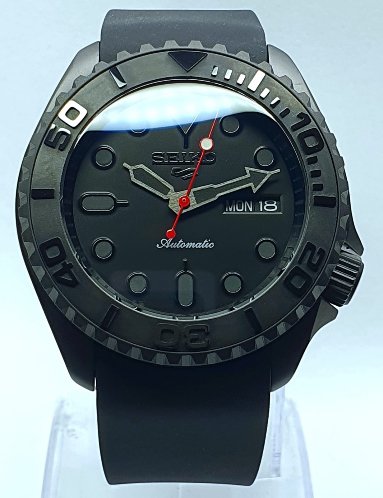 SKX007 Stealth Seiko Automatic Divers Watch